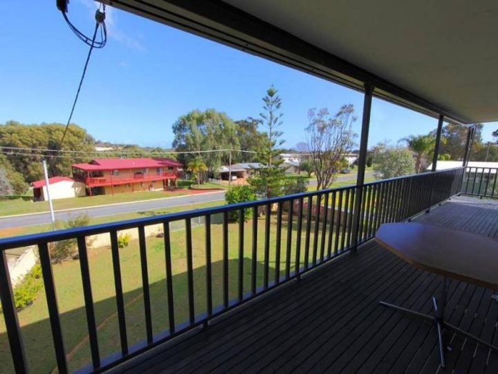 Relax where the river meets the ocean Guest house, Guilderton - imaginea 8