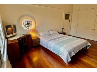Relaxing 3 Bedroom Apartment in Perth Guest house, Perth - 5