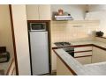 Relaxing 3 Bedroom Apartment in Perth Guest house, Perth - thumb 6