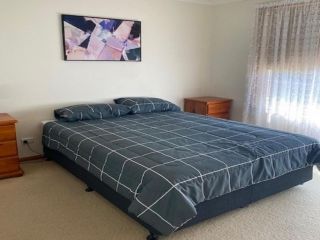 Rennies Retreat Guest house, Tuncurry - 3