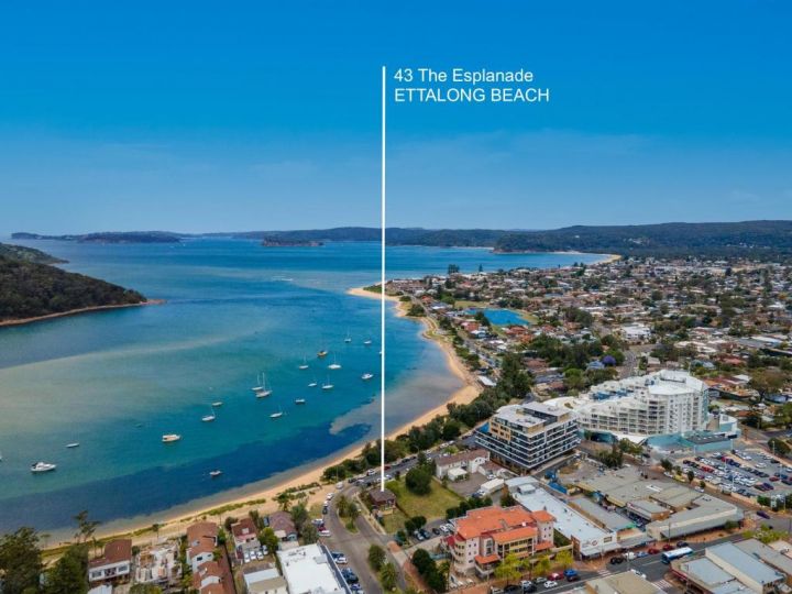 2 of 43 The Esplanade Ettalong Apartment, Ettalong Beach - imaginea 1