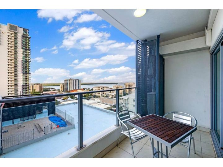 Resort Style Suite Moments to Waterfront Precinct Apartment, Darwin - imaginea 1