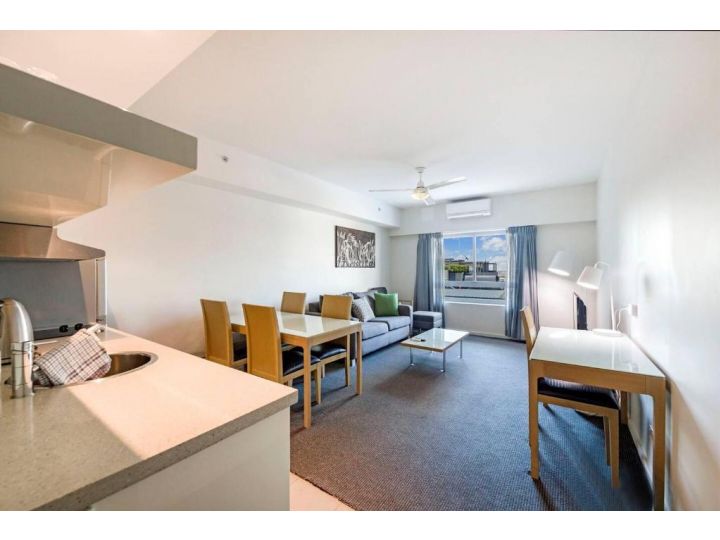 Resort Style Suite Moments to Waterfront Precinct Apartment, Darwin - imaginea 7
