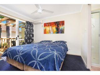 Resort Style - The Oasis Resort Villa 7, 2 Landsborough Pde Apartment, Caloundra - 5