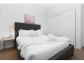 ResortStyle 4BR House with parking Guest house, Werribee - thumb 17
