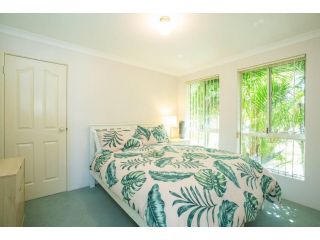 Retreat on Dolphin Guest house, Broadwater - 3