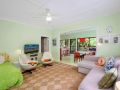 Lovely Beachside Hideaway with Spacious Patio Guest house, Bateau Bay - thumb 2