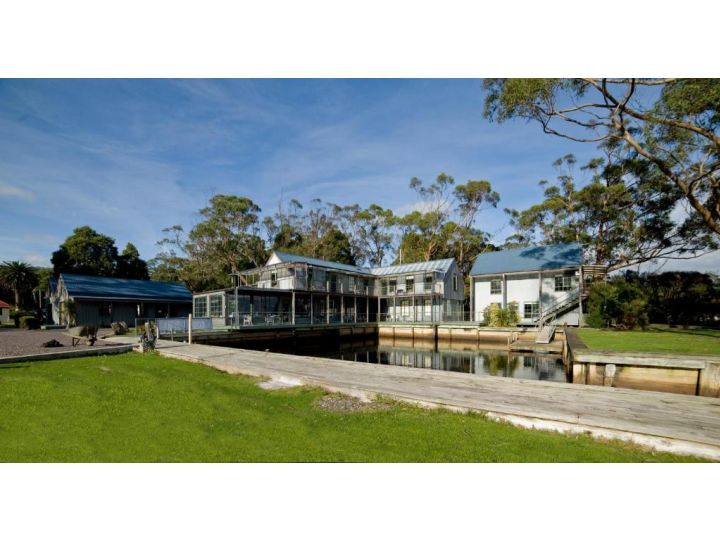 Risby Cove Hotel, Strahan - imaginea 16