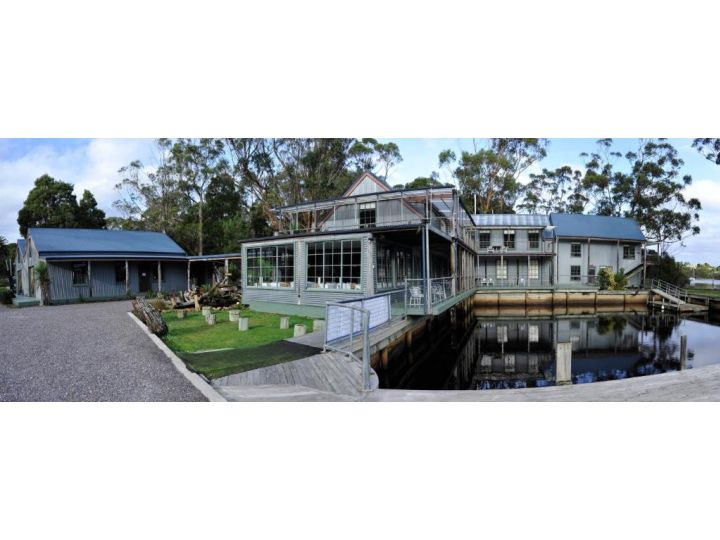 Risby Cove Hotel, Strahan - imaginea 17