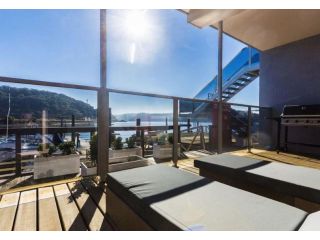Riverfront Dream on the Hawkesbury - Water View Apartment, New South Wales - 2