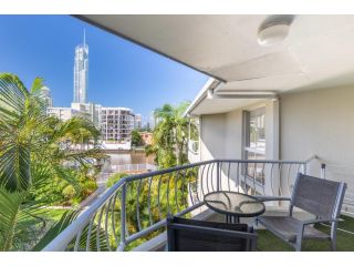 Riverfront Unit in Surfers Paradise NEW Apartment, Gold Coast - 4