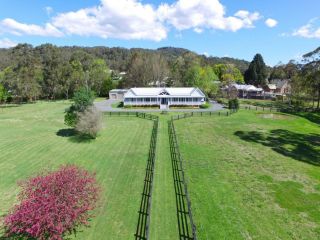 Rivermist - Luxury 6 bedrooms & 6 bathrooms! Guest house, Kangaroo Valley - 2