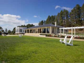 Riversdale Estate Cottages Accomodation, Tasmania - 2