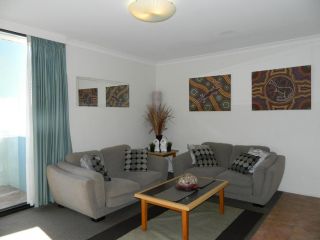 Riverside 2 bedroom with South Perth Peninsula Views Apartment, Perth - 3