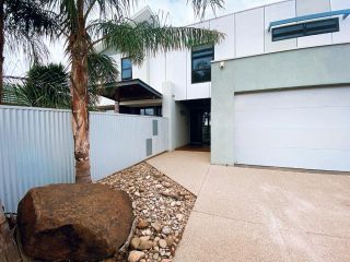 RL Apartments Guest house, Moama - 2