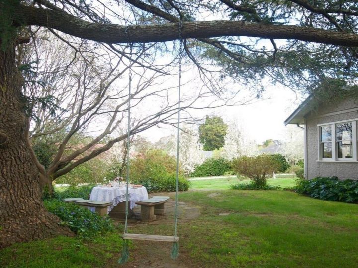 Robin Hill Manor - rambling retreat & tennis court Guest house, Moss Vale - imaginea 16