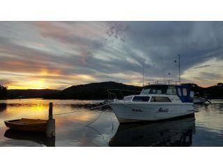 Romantic and Comfy Boat Stay Boat, Woy Woy - 2