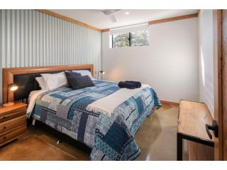 Rosa Glen Retreat - New, Couples farmstay, Margaret River Apartment, Western Australia - 5