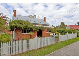Rose Cottage - Historic Luxury Guest house, Albury - 2