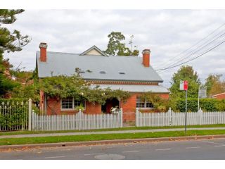 Rose Cottage - Historic Luxury Guest house, Albury - 1