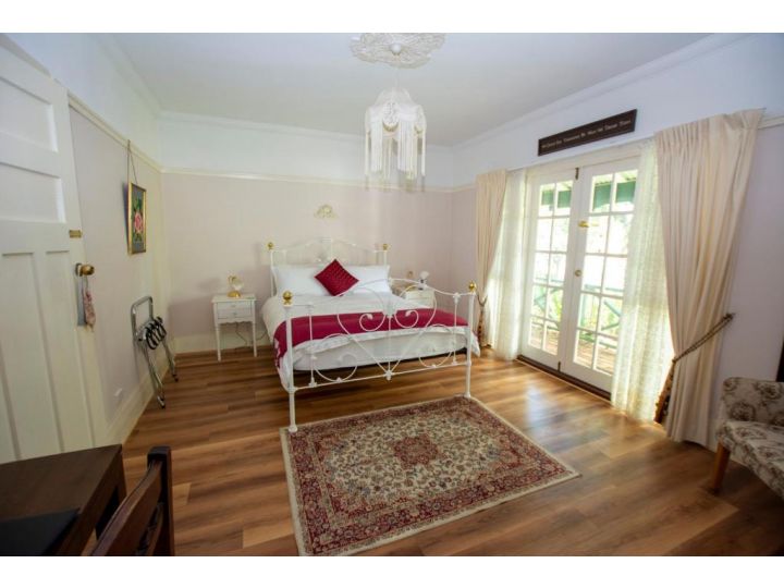 Rosebridge House Bed & Breakfast Adult Retreat Bed and breakfast, Perth - imaginea 1