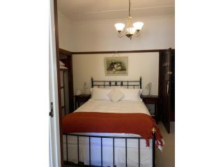 Rosebridge House Bed & Breakfast Adult Retreat Bed and breakfast, Perth - 4