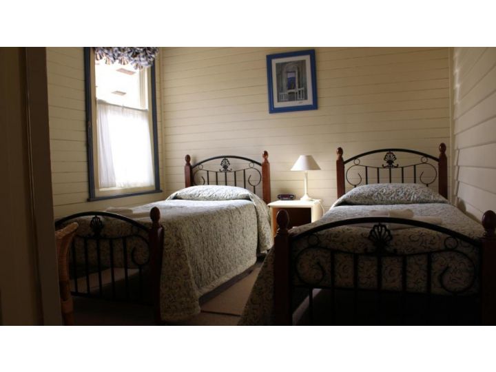 Ross B&B Accommodation Bed and breakfast, Ross - imaginea 10
