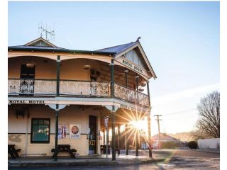 Royal Hotel Mandurama Hotel, New South Wales - 1