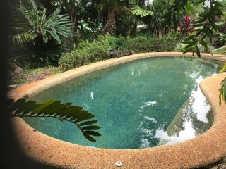 Royal Palm Cottage, Entire two bedroom 2 bathroom house with Pool Guest house, Mission Beach - 4