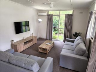 Russell Falls Holiday Cottages Apartment, Tasmania - 4