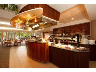 Rydges Esplanade Resort Cairns Hotel, Cairns - 3