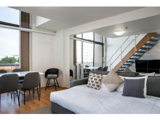 S203S - The Loft by Darling Harbour Apartment, Sydney - 4