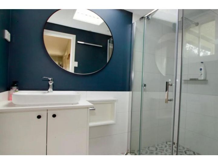 Sahara Trails Cabin 3 WiFi Air Conditioning Horse Riding and much more Guest house, Anna Bay - imaginea 10