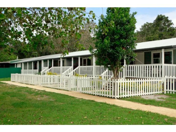 Sahara Trails Cabin 3 WiFi Air Conditioning Horse Riding and much more Guest house, Anna Bay - imaginea 12