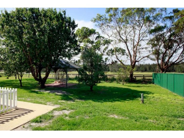 Sahara Trails Studio WiFi Air Conditioning Horse Riding and much more Guest house, Anna Bay - imaginea 14