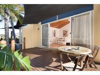 SAILS TWO - INVERLOCH Apartment, Inverloch - 2