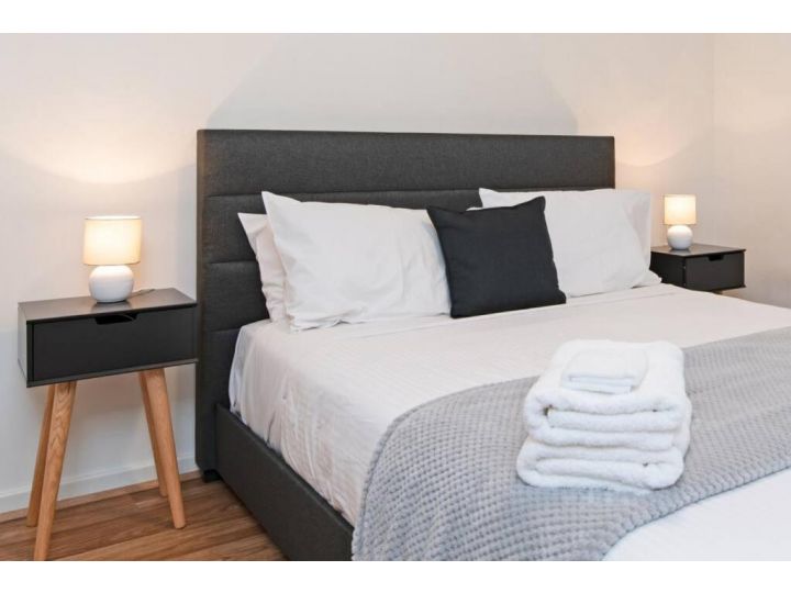 SAL001 One of the most affordable Airbnbs in town Apartment, South Australia - imaginea 6