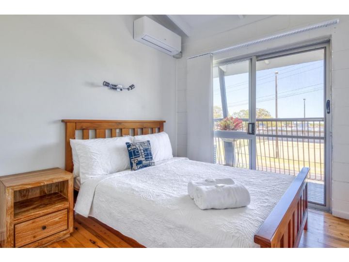 Salty Vibes Retreat Apartment, Rainbow Beach - imaginea 9