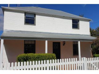 Samuels Cottage C1860 - In the heart of Mudgee Guest house, Mudgee - 2