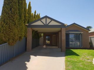 SAN Mateo Guest house, Mildura - 2