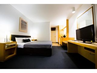 Sandown Regency Hotel & Apartments Aparthotel, Victoria - 3