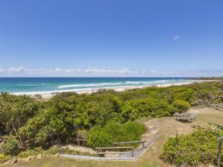 Sandpiper Beach Front House Guest house, Hastings Point - 1