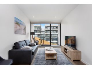 Sandy Hill Apartments by Ready Set Host Apartment, Sandringham - 3
