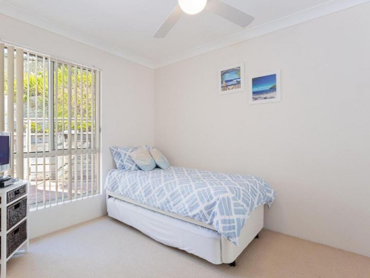 Sandy Point Luxury', 117a Sandy Point Road - air con & foxtel Guest house, Corlette - imaginea 7