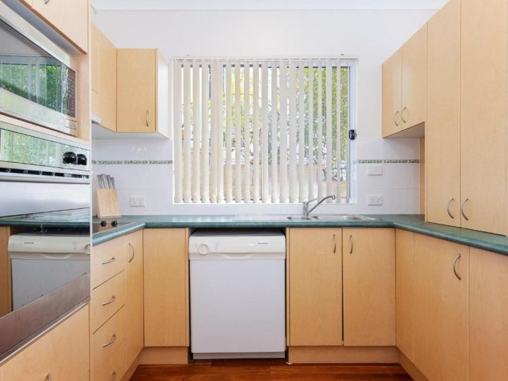 Sandy Point Luxury', 117a Sandy Point Road - air con & foxtel Guest house, Corlette - imaginea 6