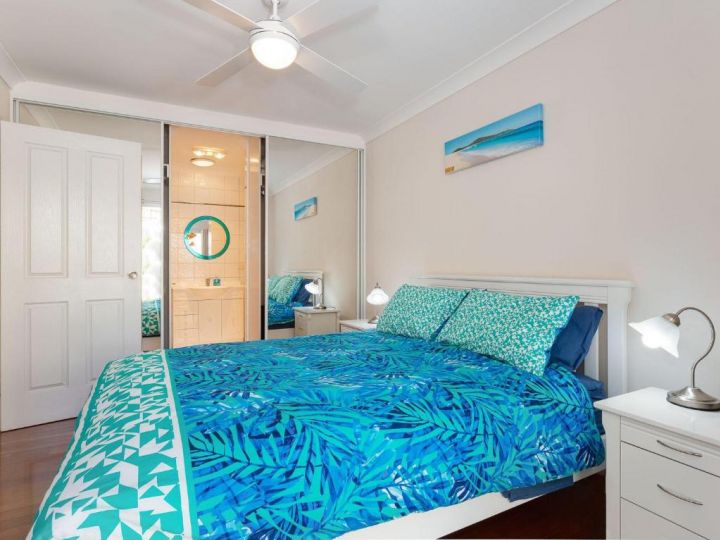 Sandy Point Luxury', 117a Sandy Point Road - air con & foxtel Guest house, Corlette - imaginea 11