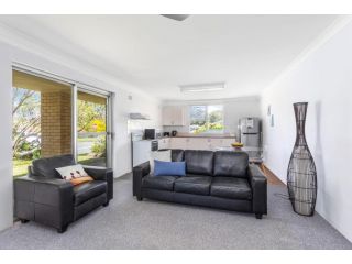Sandy Shores Guest house, Mollymook - 2