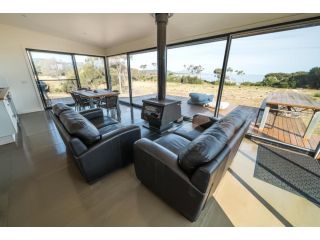 Sawyers Bay Shacks Guest house, Flinders Island - 5