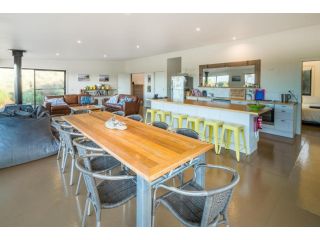 Sawyers Bay Shacks Guest house, Flinders Island - 4