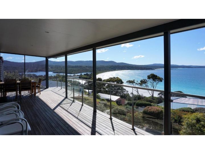 SEA EAGLE COTTAGE Amazing views of Bay of Fires Guest house, Binalong Bay - imaginea 2